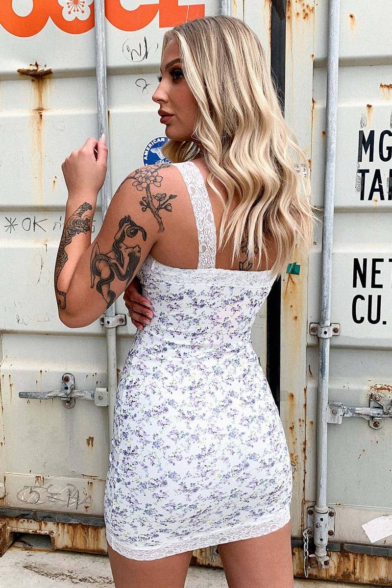 CWDSD8502_FLORAL LACE TRIM V-NECK BODYCON CAMI DRESS