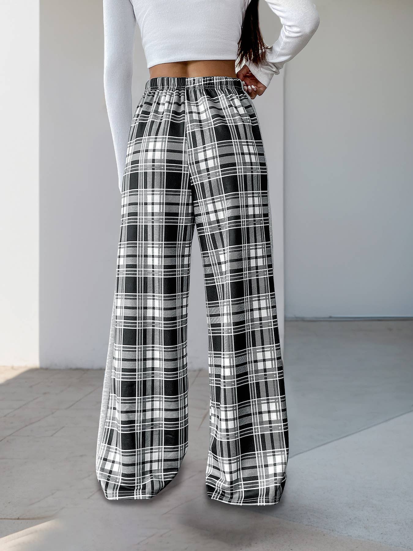 Black & white checkered elastic waist pants