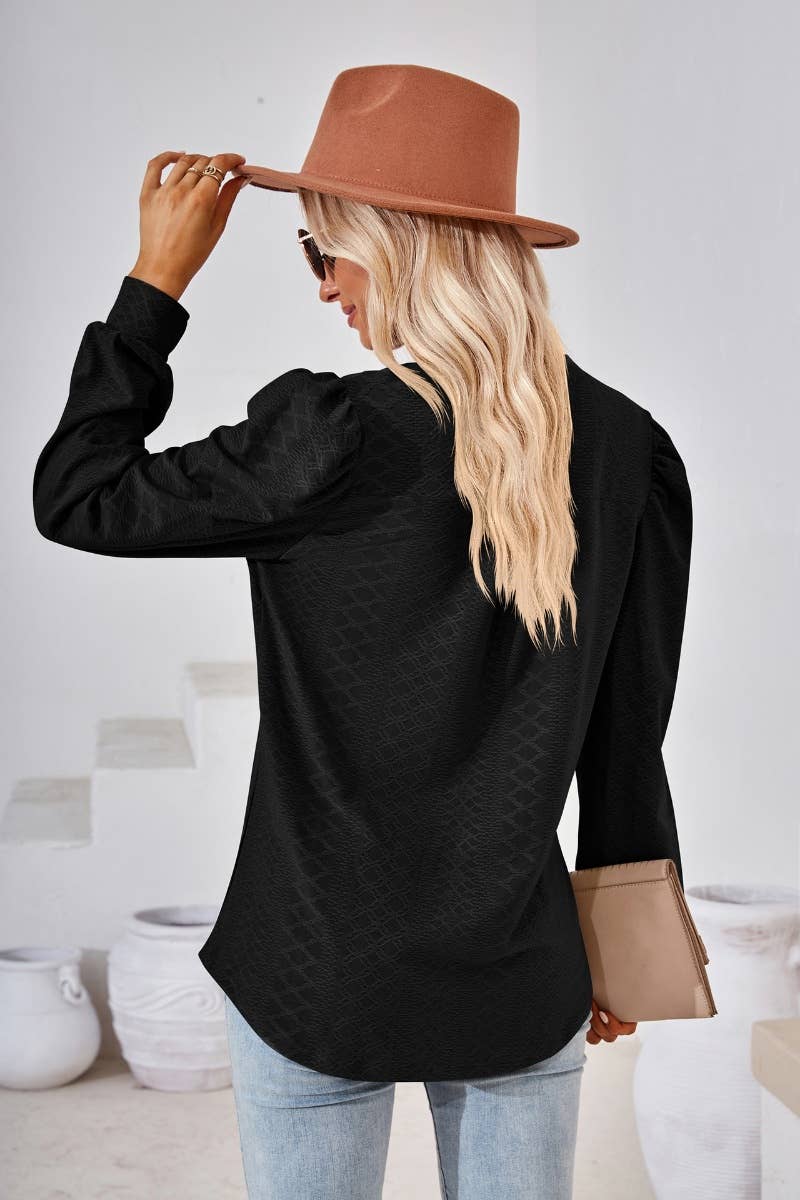 CWTBLL2687_FALL COMMUTER V-NECK LONG-SLEEVED TOP