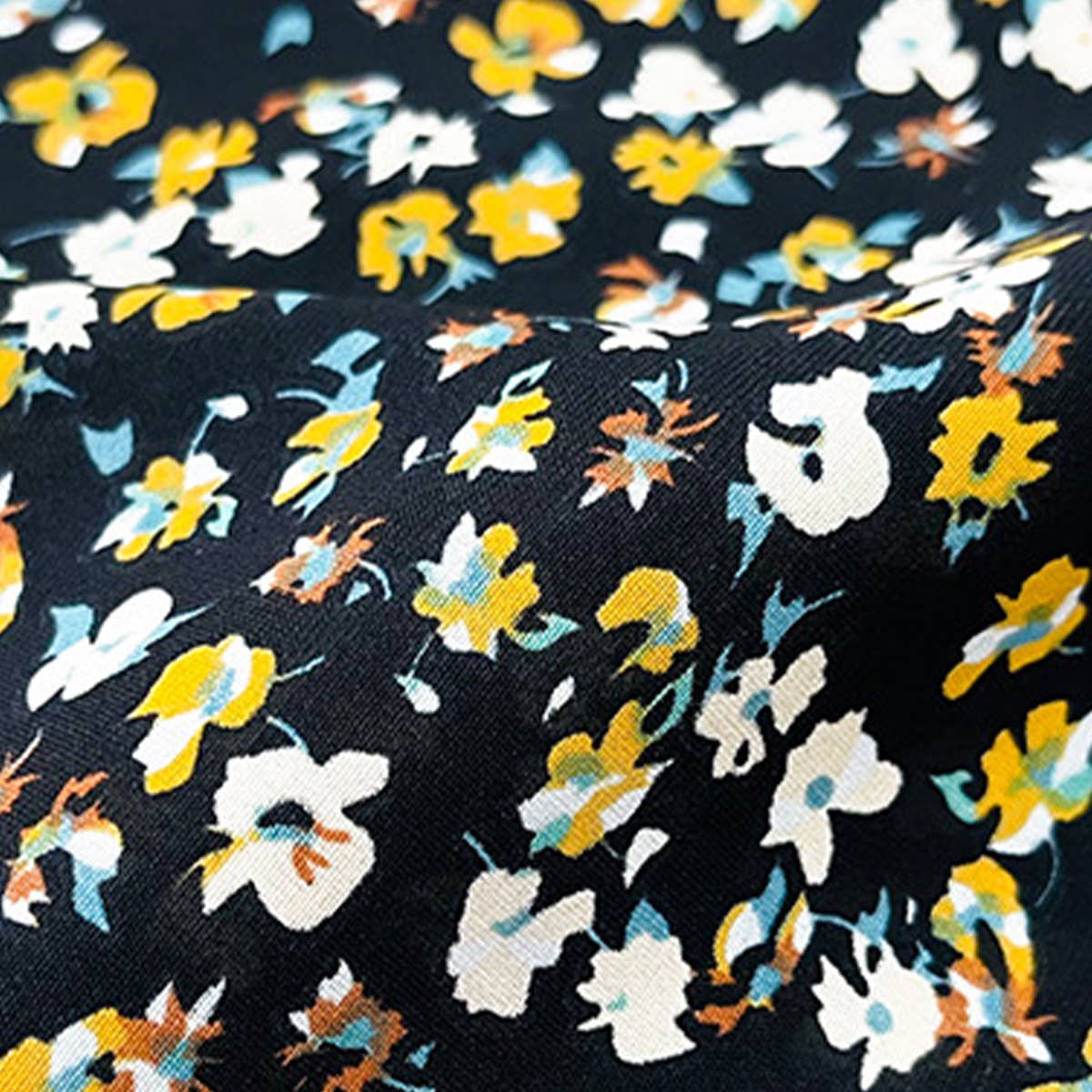 ELEGANT PRINTED FLORAL WOOD EAR BLOUSE