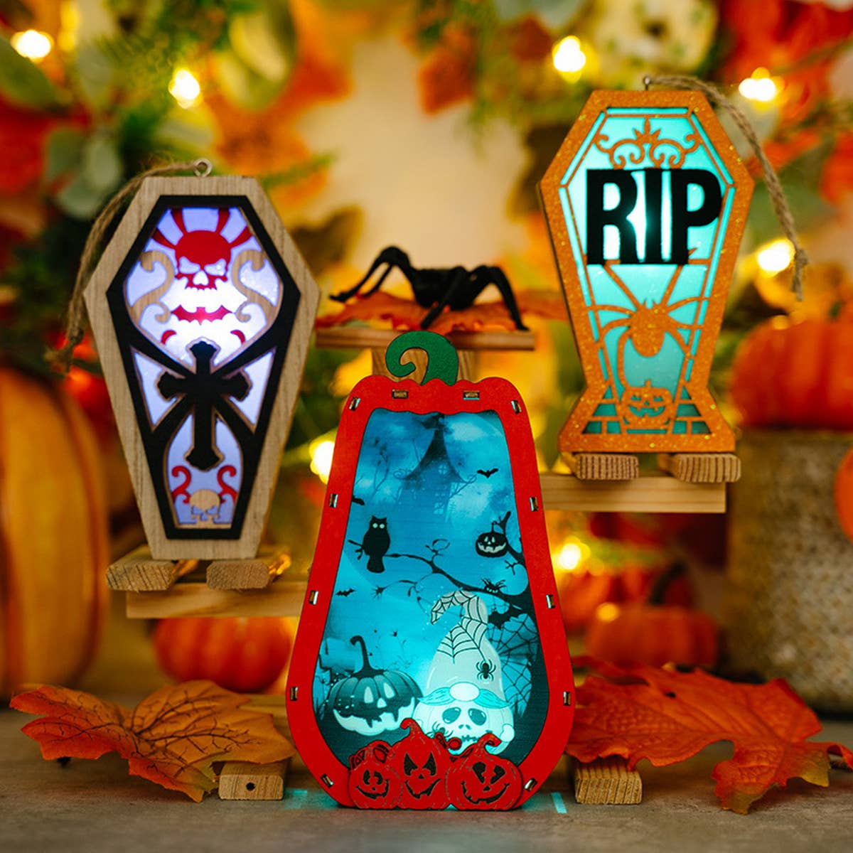 HALLOWEEN PUMPKIN PENDANT WITH LIGHT IN WOODEN BOX
