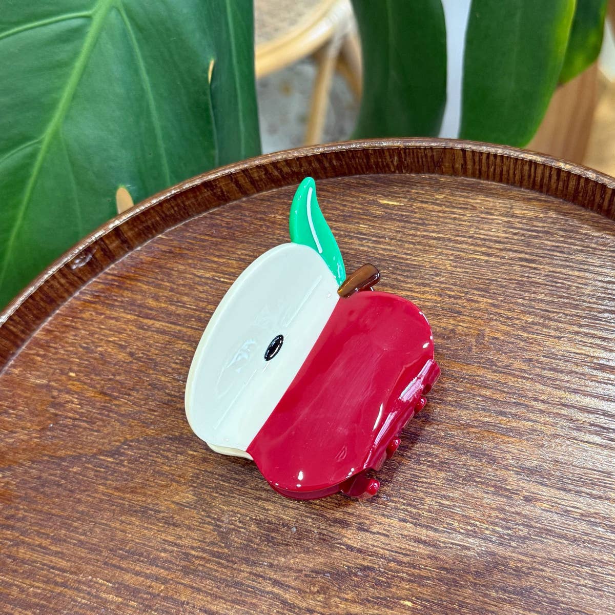 CWAHA4514_SIMPLE CONTRAST COLOR FRUIT CLIP HAIR CLIP