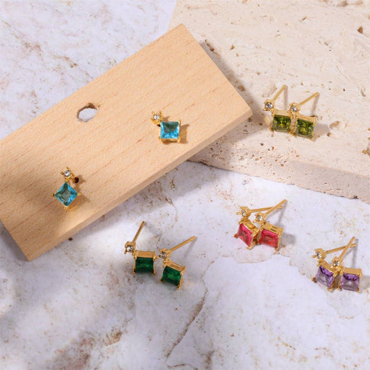 Simple opal zircon small bone stud earrings_CWMM5717