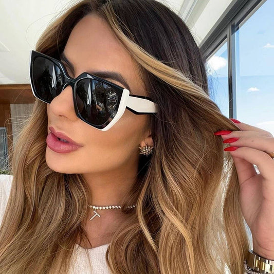 CAT-EYE WIDE TEMPLE UV PROTECTION SUNGLASSES_CWASG0556