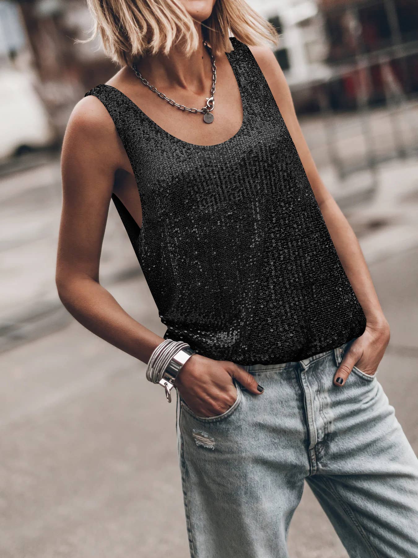 Fashion everything with sequin U-neck tank halter