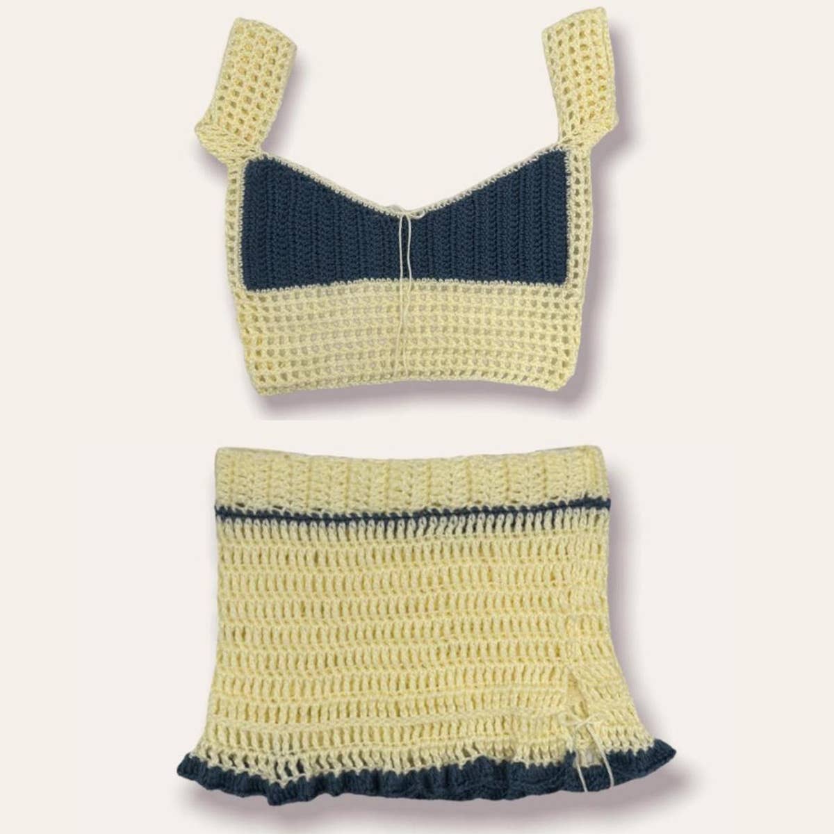 COLOR MATCHING SLEEVELESS VEST SPLIT SKIRT SUIT