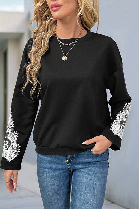 CWTBLL4073_LACE PATCHWORK CREWNECK PULLOVER SWEATSHIRT