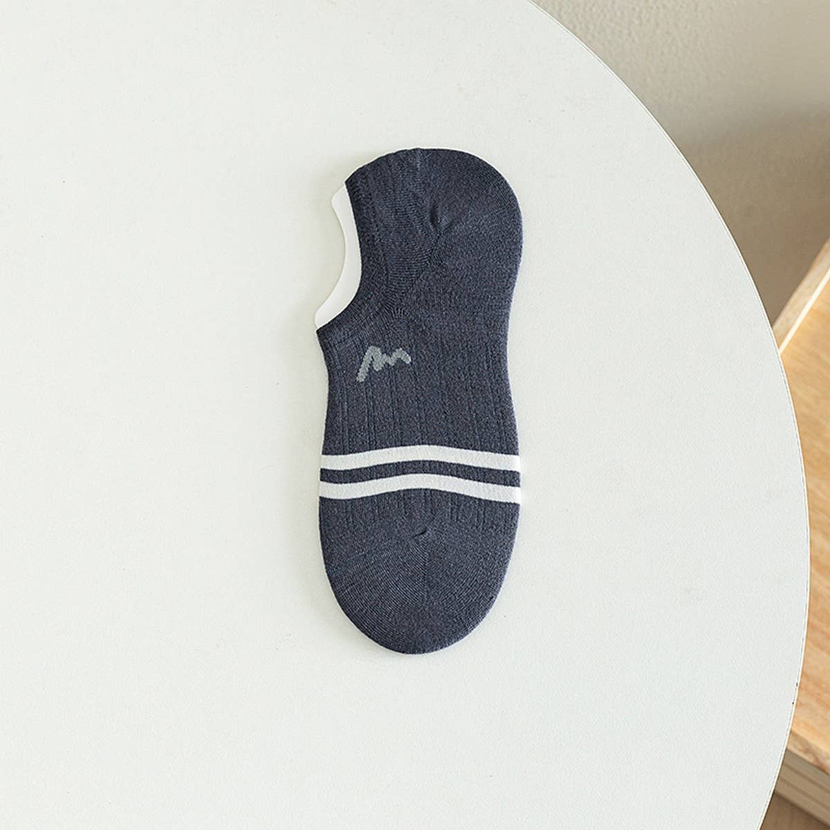 CWMS2458_SUMMER LETTER STRIPE INVISIBLE CREW SOCKS