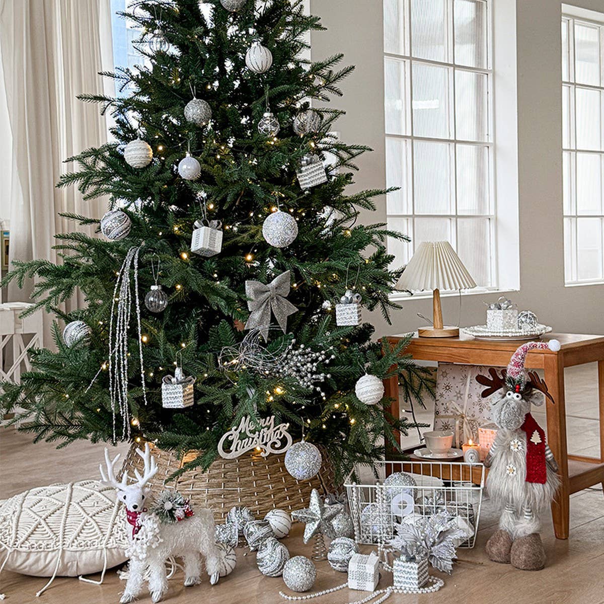 Silver Foam Glitter Xmas Balls Bows Tree Topper