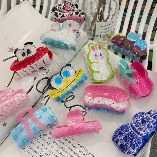 CWAHA1511_ALL KINDS OF CUTENESS HAIR CLAW CLIP