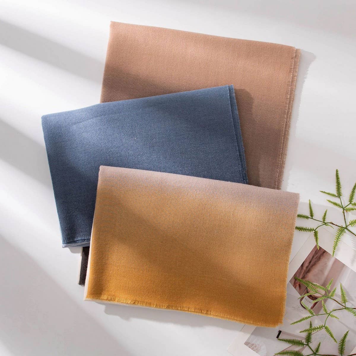 CWASC2730_WINTER GRADIENT SOLID COLOR SIMPLE COLD-PROOF SCAR