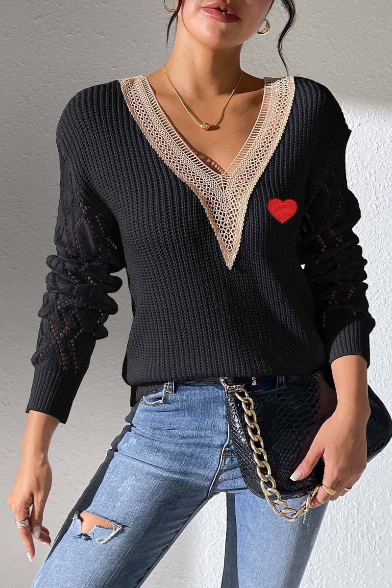 CWTTT00021_WOMEN V-NECK  PATCHWORK HEART KNIT SWEATER