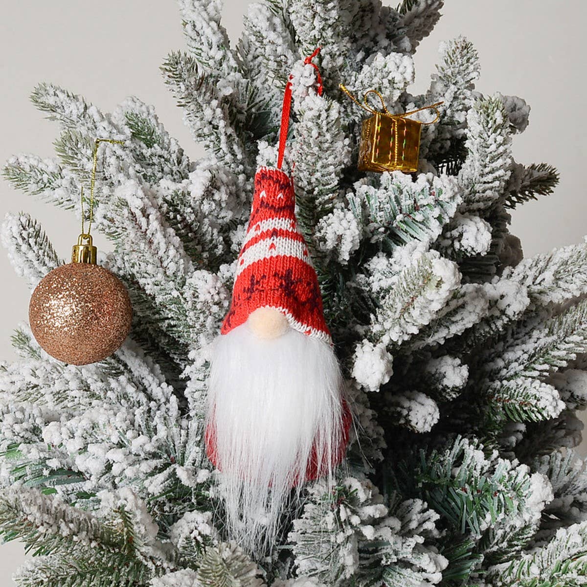 CHRISTMAS DECORATIONS CHRISTMAS TREE ORNAMENTS