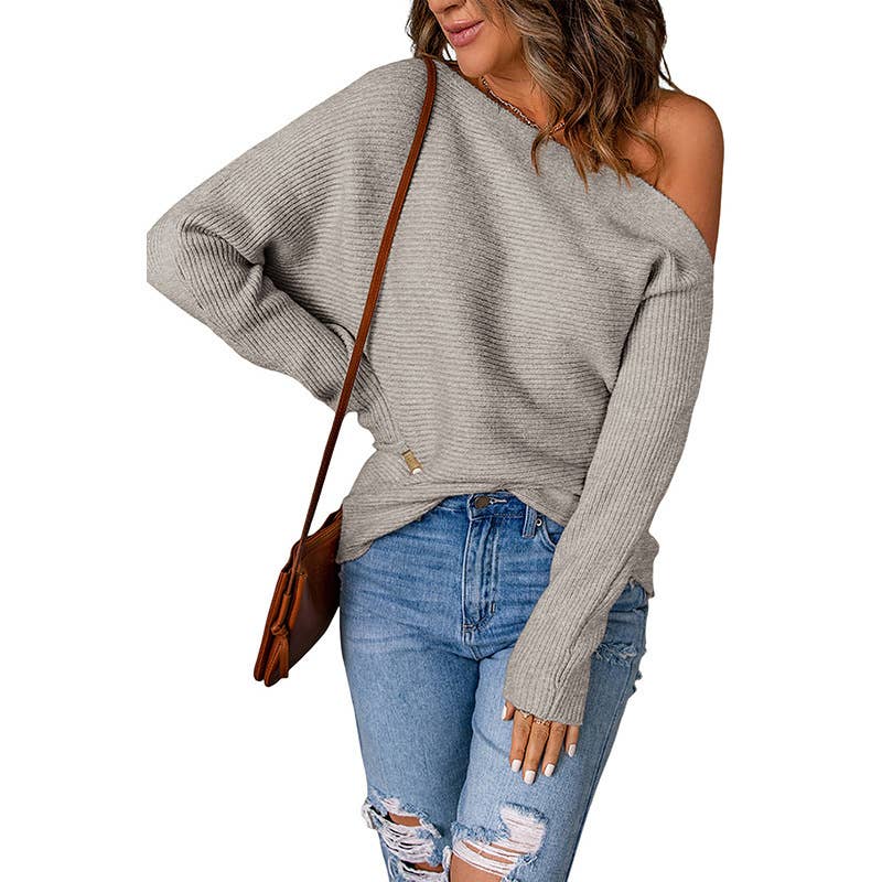 Bat-sleeved line-neck slant shoulder loose knit sweater