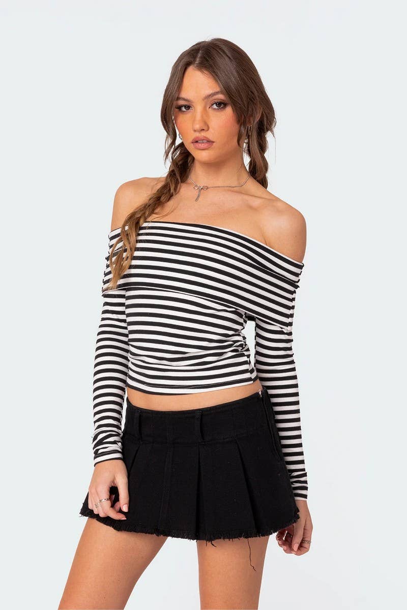 CWTBLL3949_COLORBLOCK OFF SHOULDER SLIM FIT LONG SLEEVE TEE