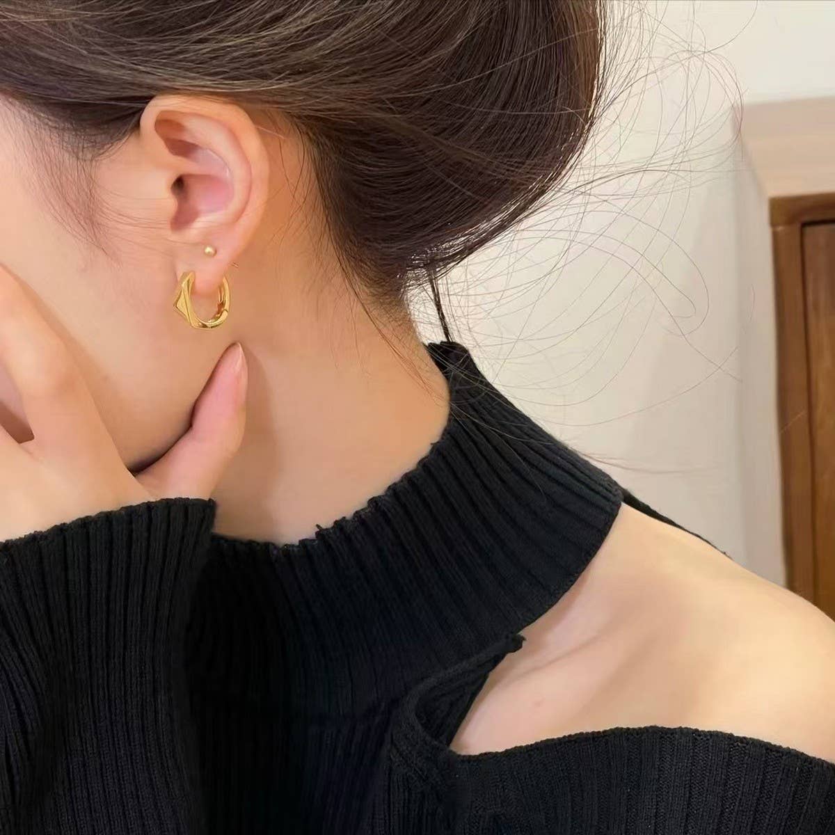 SMALL LUXURY SIMPLE GOLD TEXTURE HIGH-END EARRINGS_CWAJE3143