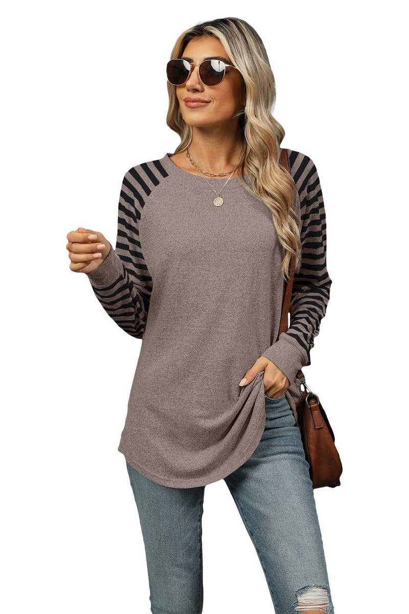 CWTBLL3698_CONTRAST STRIPE CREW NECK SWALLOWTAIL TOP