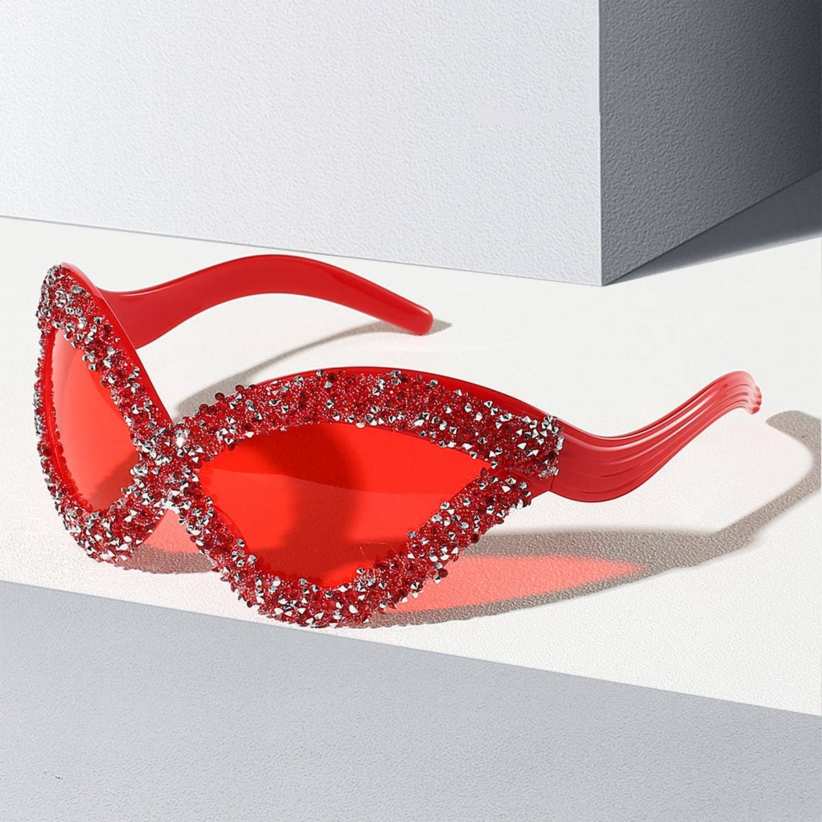 EXAGGERATED PERSONALITY LINE CAT EYE GLASSES_CWASG0837