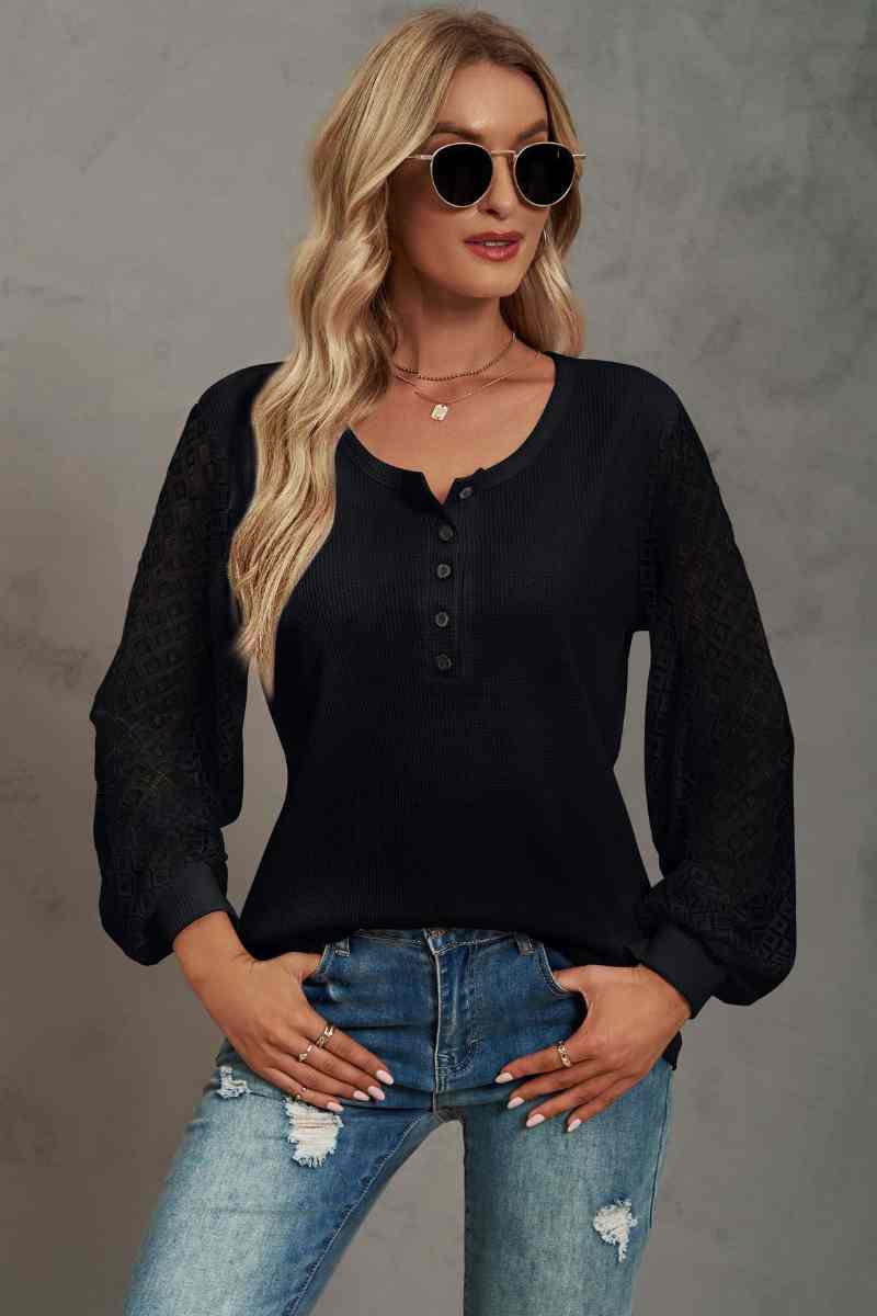 CWTBLL2846_V-NECK BUTTON-LACE PATCHWORK LONG-SLEEVED TOP