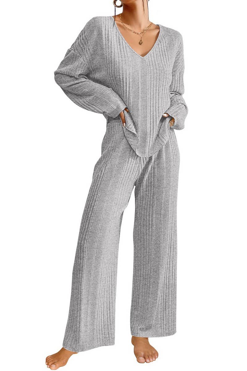 CWSTB2034_V-NECK KNIT TOP AND WIDE LEG PANTS SET