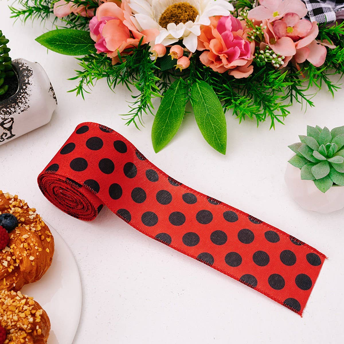 CWMM10222_LADYBUG RIBBON SET 4 ROLLS RED POLKA DOT WIRED BOW
