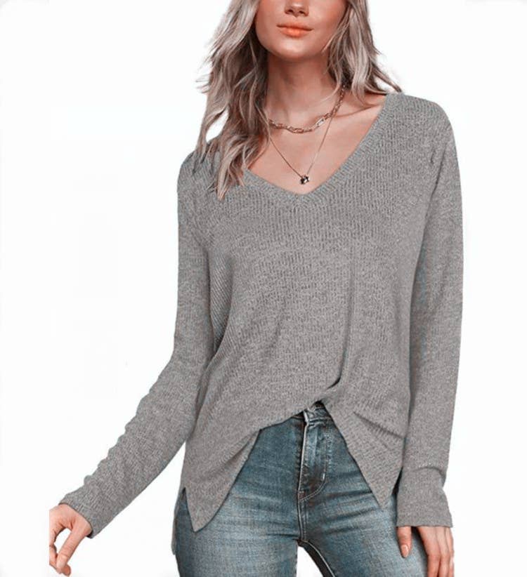 CWTTL1202_V-neck Long Sleeved With Side Slit Knit Top