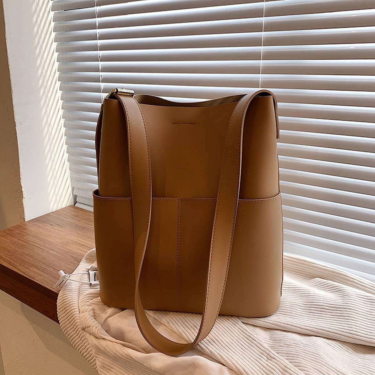 CWAB4829_SIMPLE LARGE CAPACITY BUCKET SHOULDER BAG