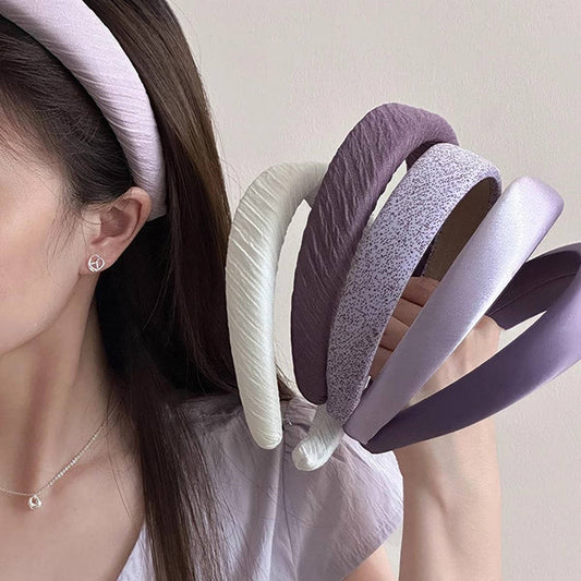WIDE-RIMMED SMALL PURPLE HEADBAND