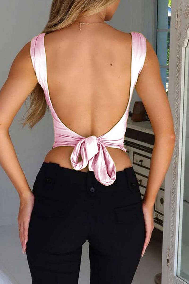 CWTBLSL0584_CROSS-OVER LARGE V-NECK BACKLESS LACE-UP TOP