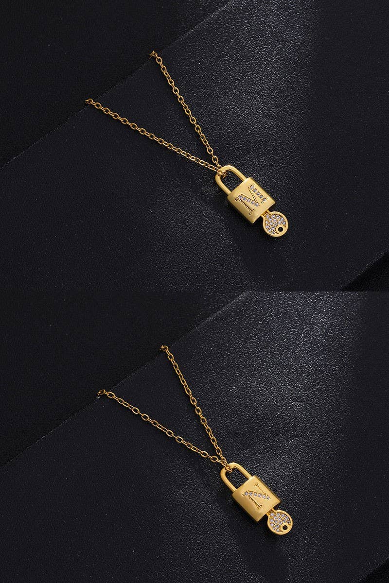 ALPHABET INITIAL PANDANT NECKLACE_CWAJE270