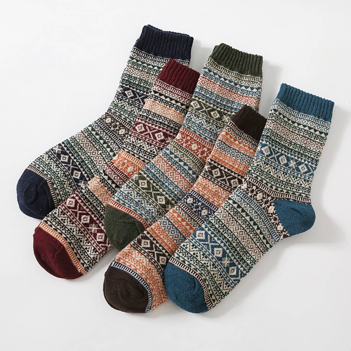 5 PAIRS OF VINTAGE PRINT THICK WARM COTTON SOCKS_CWMS0683