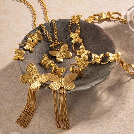 VINTAGE BUTTERFLY NECKLACE EARRINGS RING SET