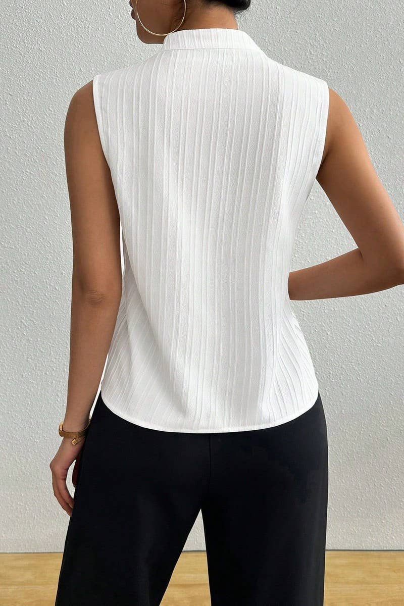 CWTBLSL0862_TEXTURED SLEEVELESS V-NECK SLIM FIT CASUAL TEE