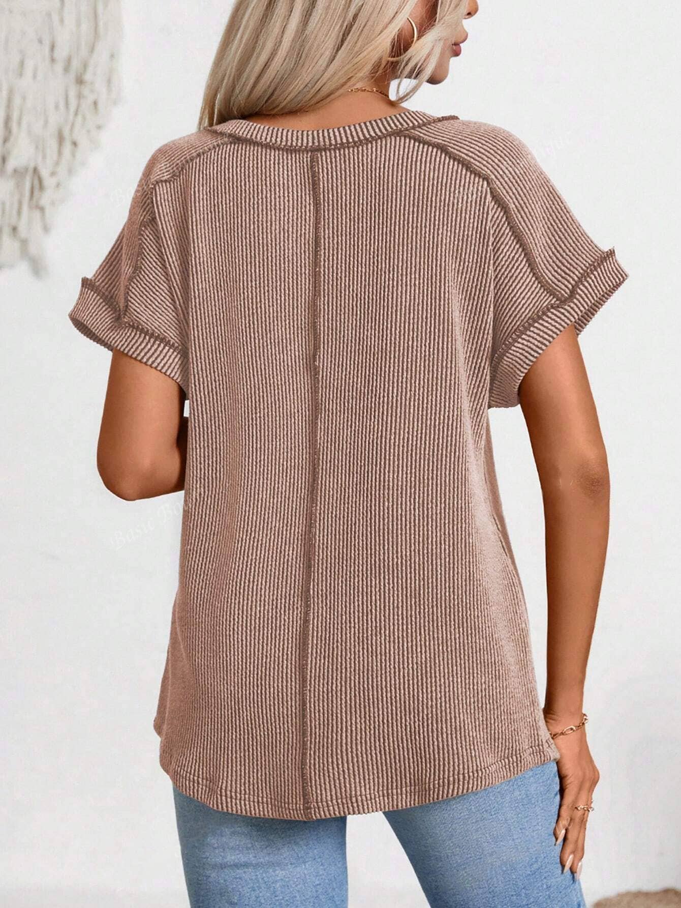 Fashion two-tone twist short sleeve V-neck shirt