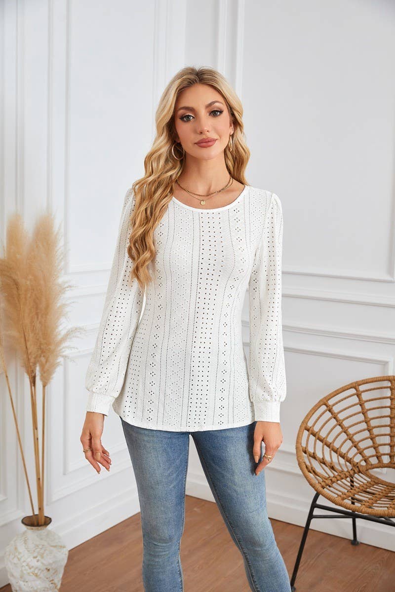 CWTBLL4098_ROUND NECK EYELET PUFF SLEEVE LONG SLEEVE T-SHIRT