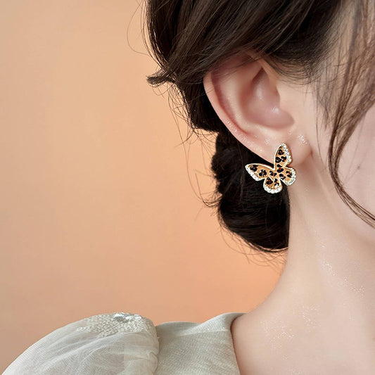 ZIRCON BUTTERFLY NICHE RETRO EARRINGS_CWAJE2458