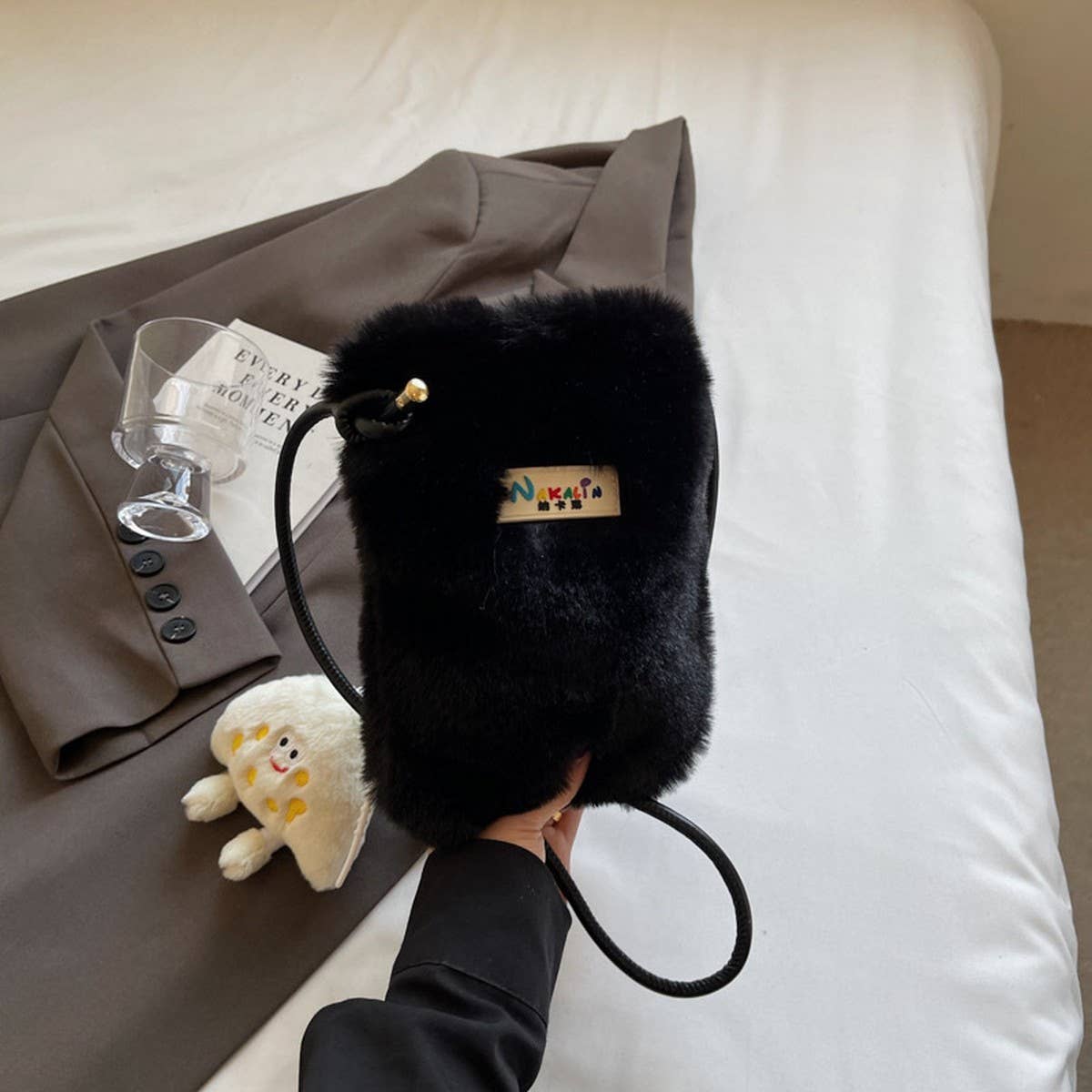 WINTER IMITATION REX RABBIT FUR SHOULDER PLUSH BAG_CWAB3960
