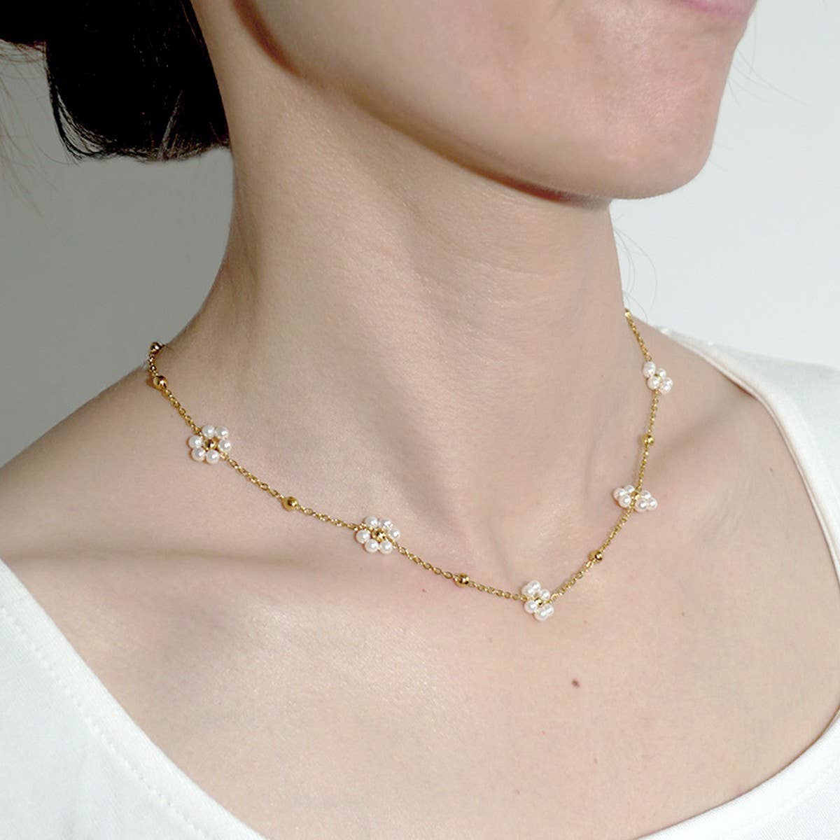 SMALL FLOWER PEARL BRACELET SET_CWAJE1668