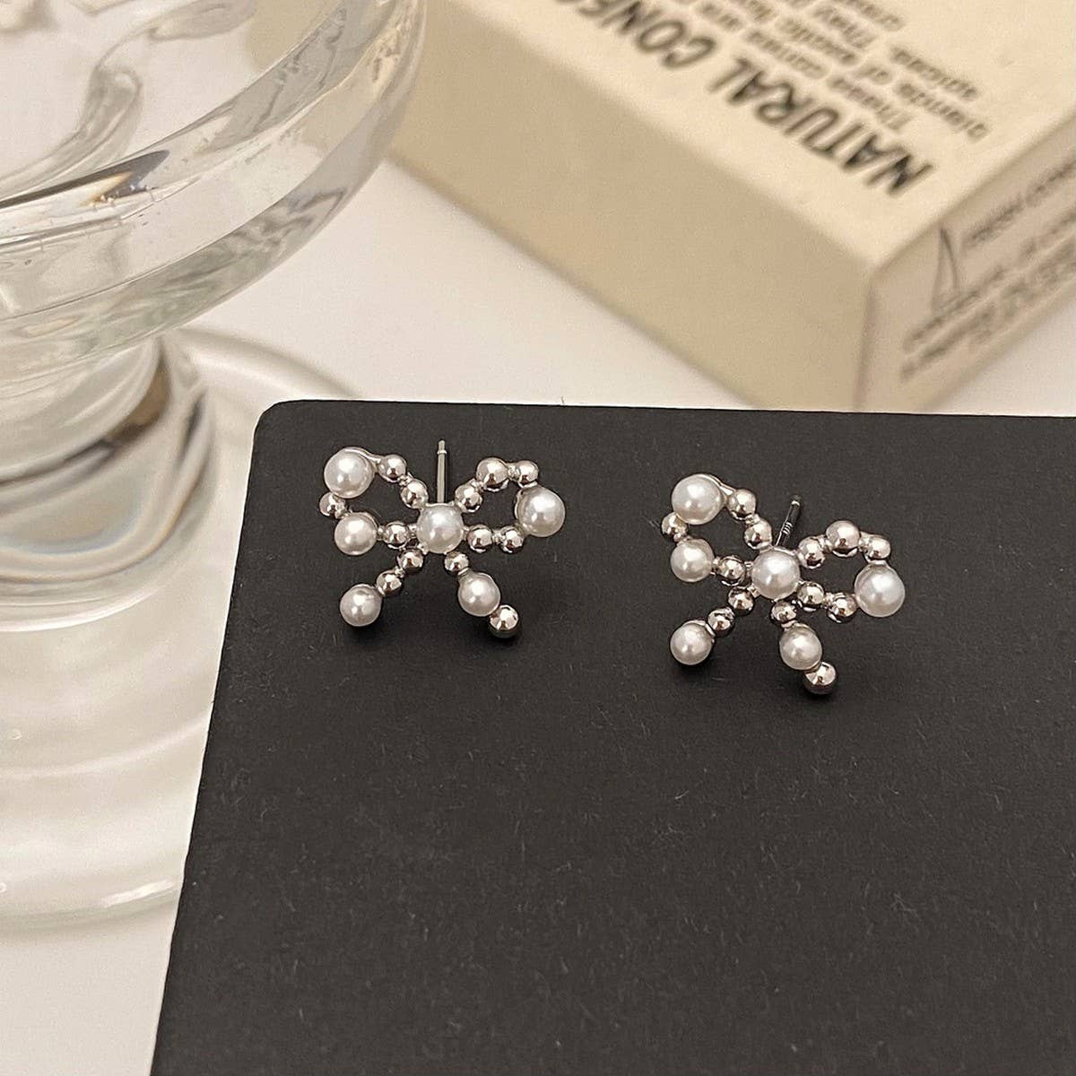 NEW STYLE FASHION EXQUISITE METAL BOW EARRINGS_CWAJE3003
