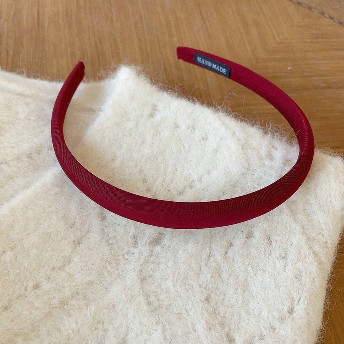 VERSATILE RETRO WINE RED HEADBAND WITH THIN EDGES