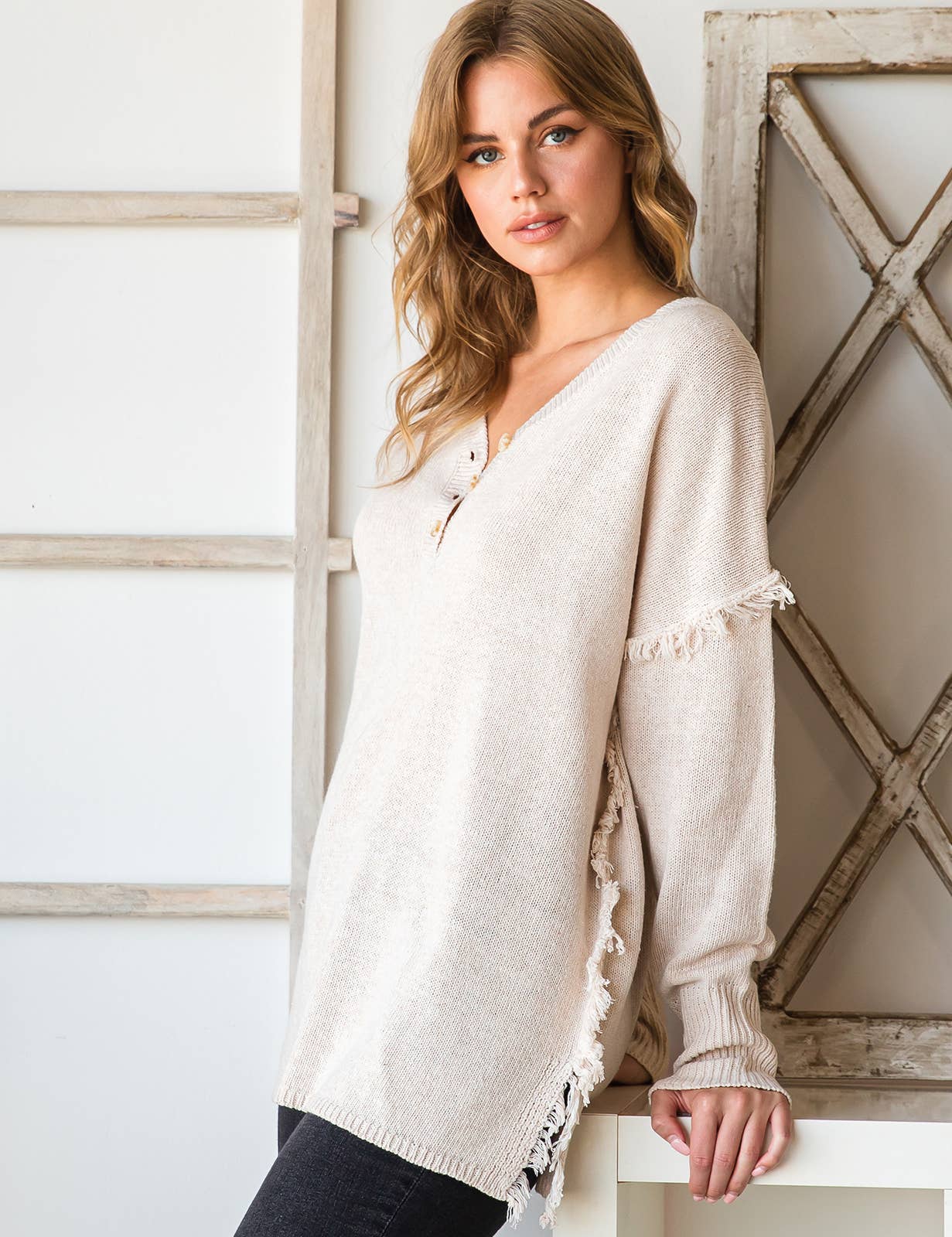CWOSWL1832_BUTTON DOWN FRINGE SHOULDER SWEATER KNIT TOP