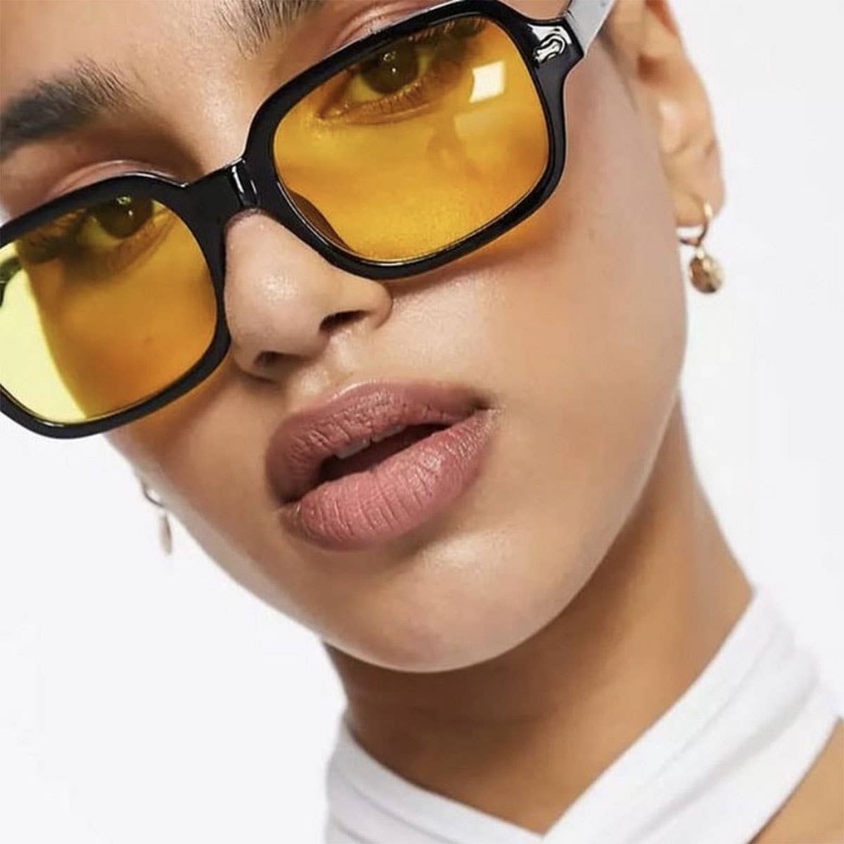 IRREGULAR SUNGLASSES