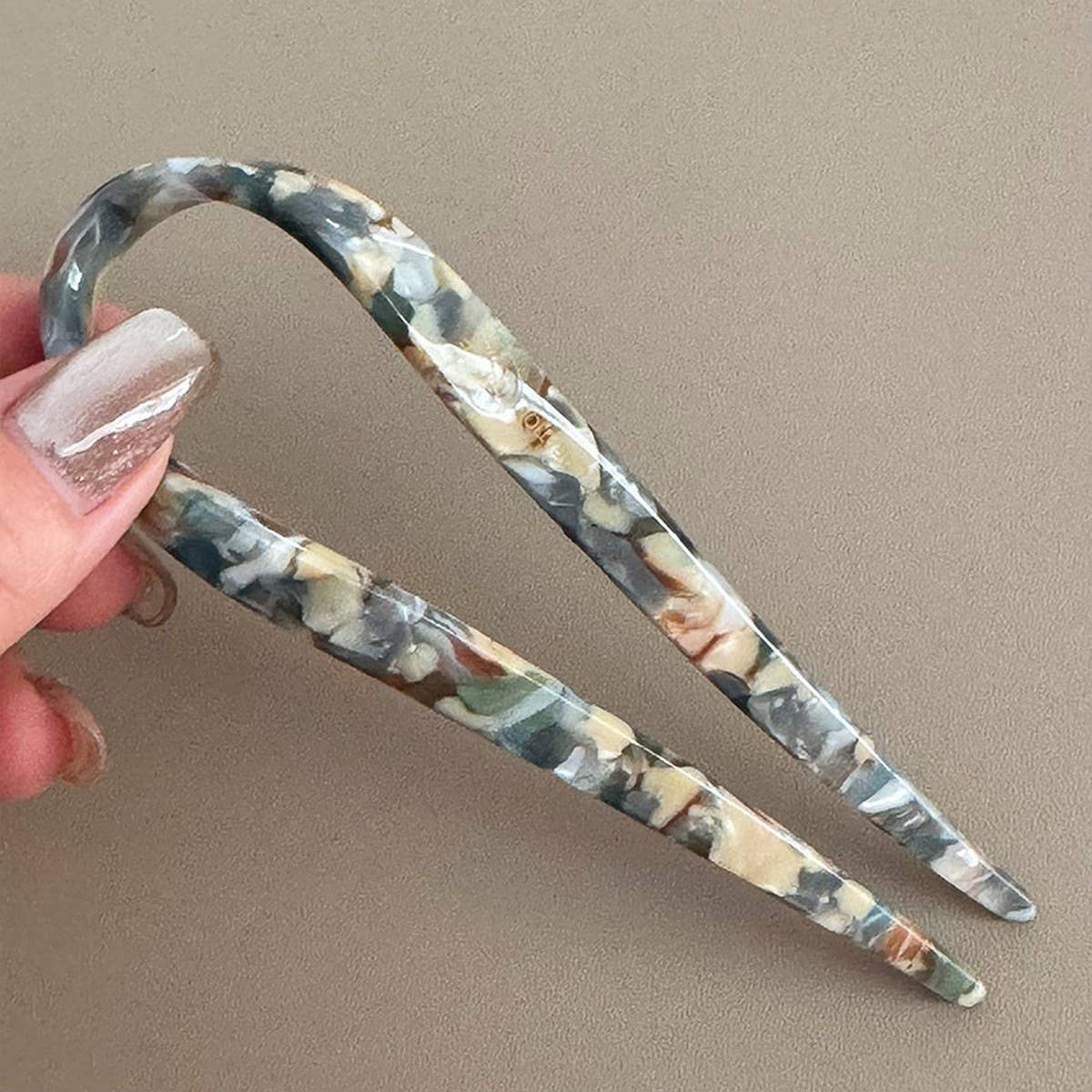 HIGH-END SIMPLE U-SHAPED HAIRPIN
