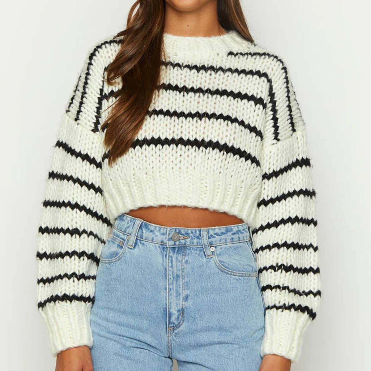 BAGGY PULLOVER WITH CREW NECK AND COLOR STRIPES