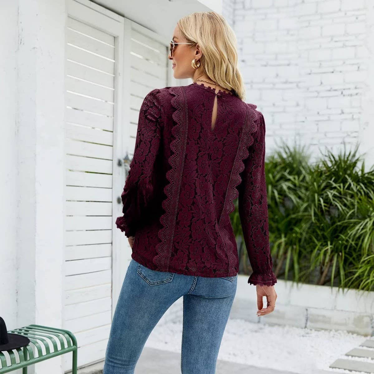 Cut-out lace sexy long sleeve lace top