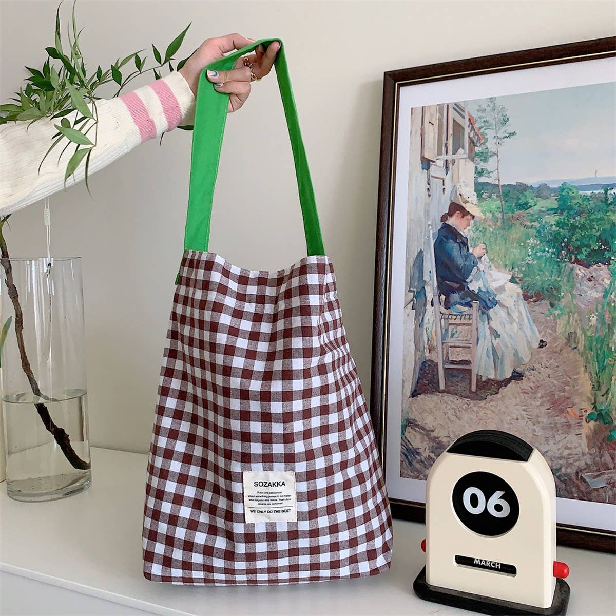 CWAB3908_CONTRAST CHECK CANVAS SHOULDER TOTE BAG