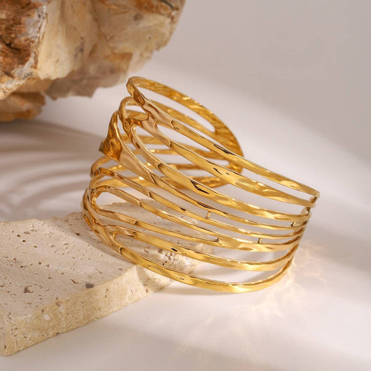 18K Gold Hollow Line Cuff, Fade-Resistant Steel_CWAJE4660