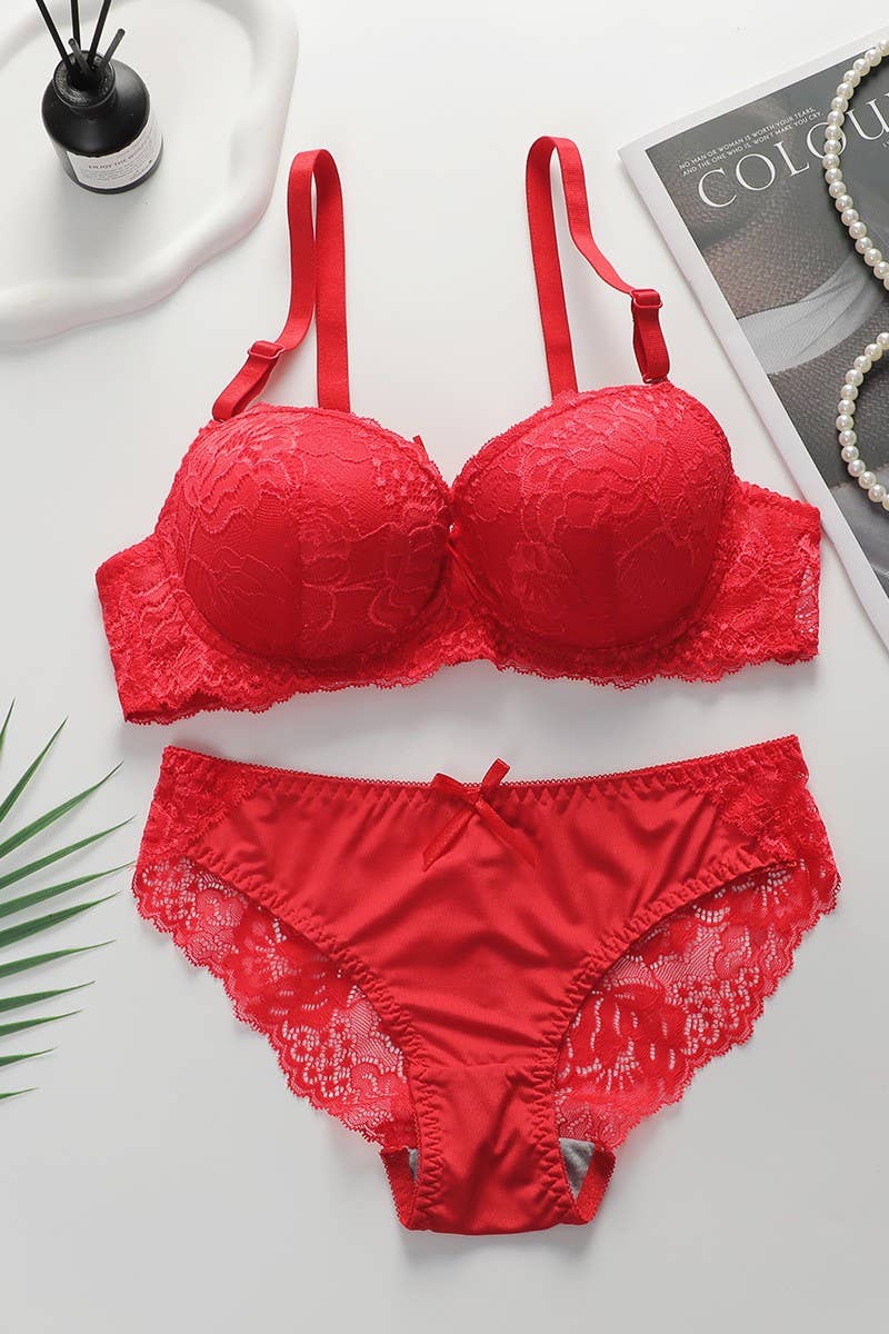 CWMU00267_LACE UNDERWIRE PUSH-UP BRA & PANTY SET