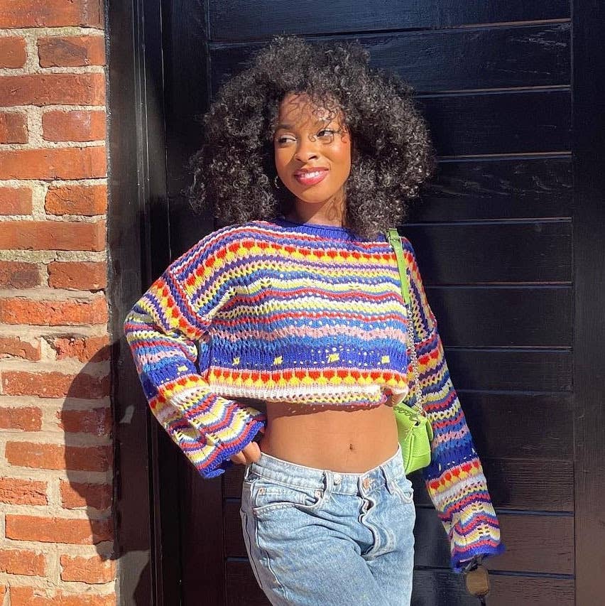 CREW NECK LONG SLEEVE PATCHWORK PULLOVER SWEATER