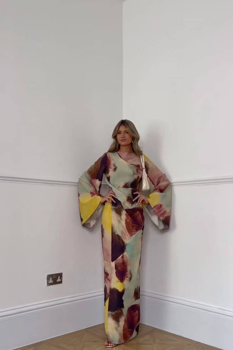 CWDMD6069_PLEATED FLORAL BELL SLEEVE LONG MAXI DRESS